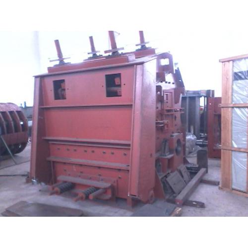 PF-1214反击式破碎机