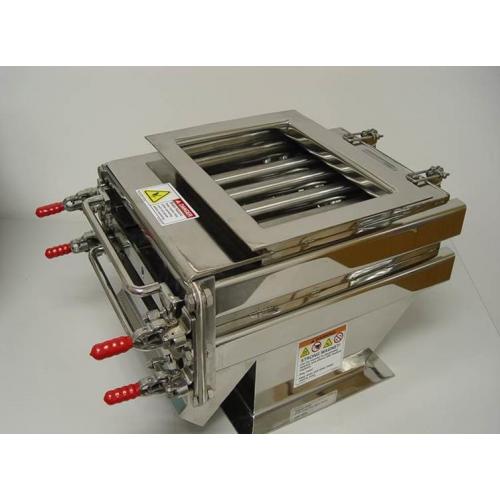 易清理永磁除铁器